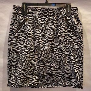 Chico’s Zenergy Zebra Print Skirt
